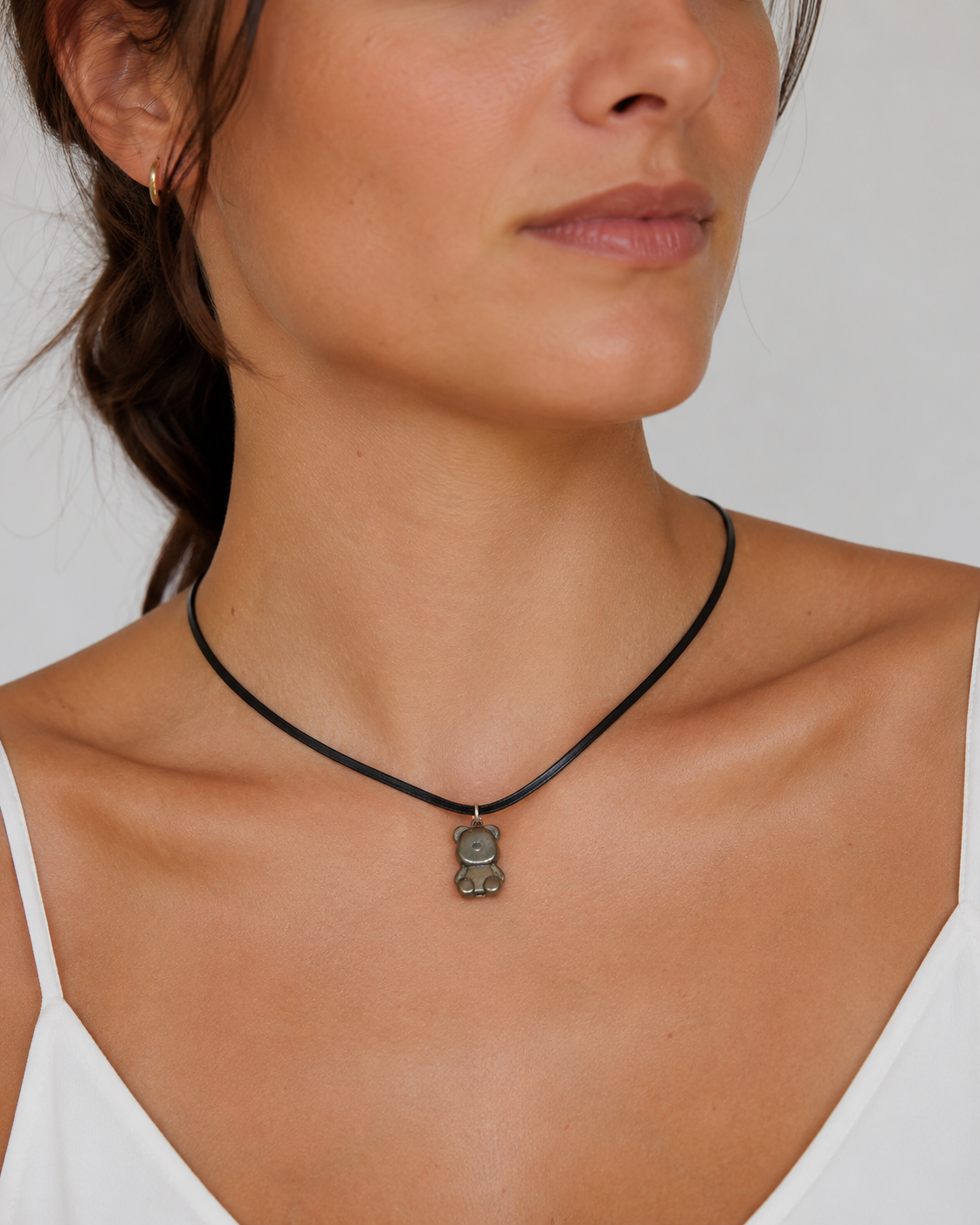 Collier NE0008 porté