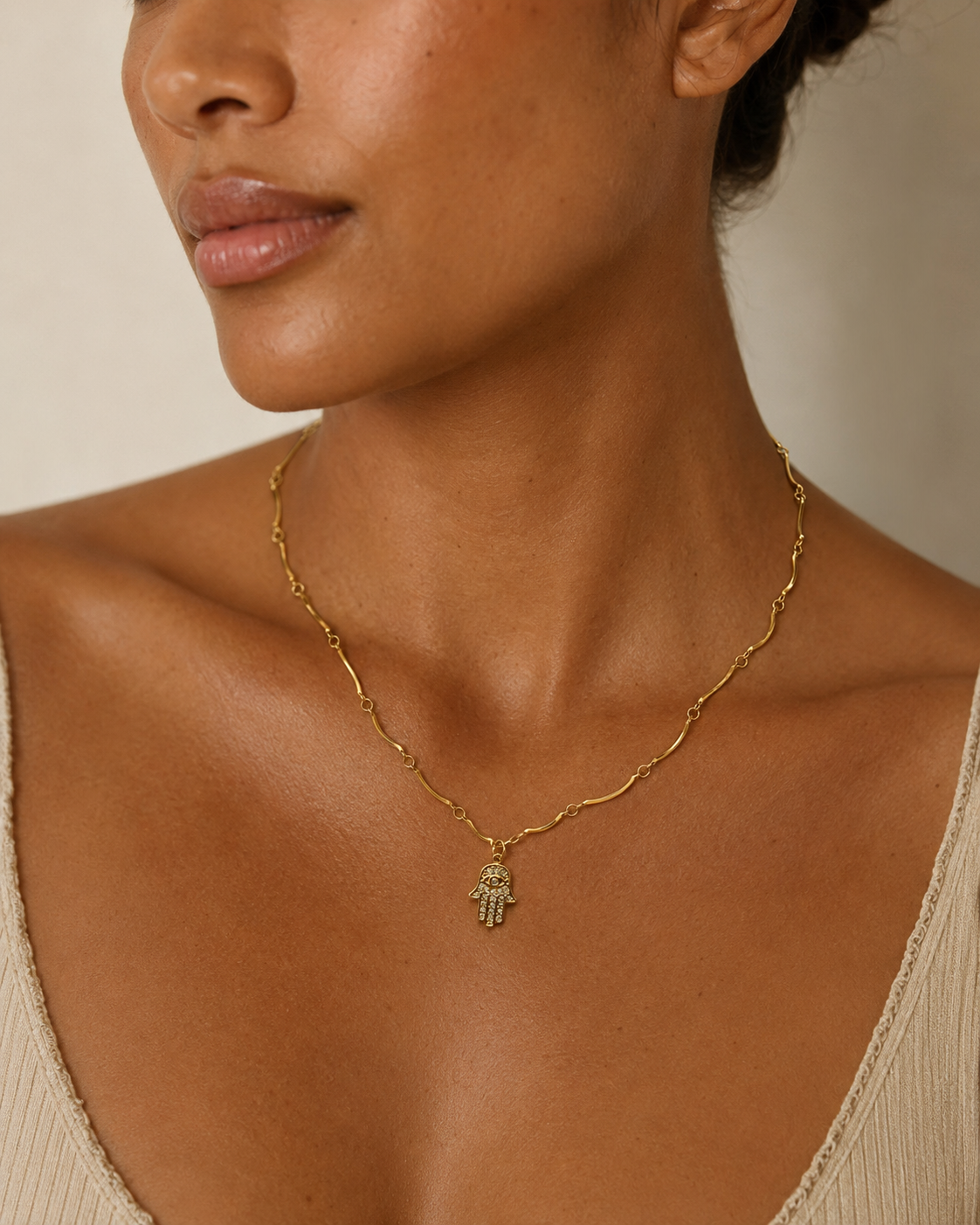 Collier NE0028 porté